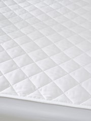 Martex Cotton Quilted Bedding Bundle - Image 3 of 6