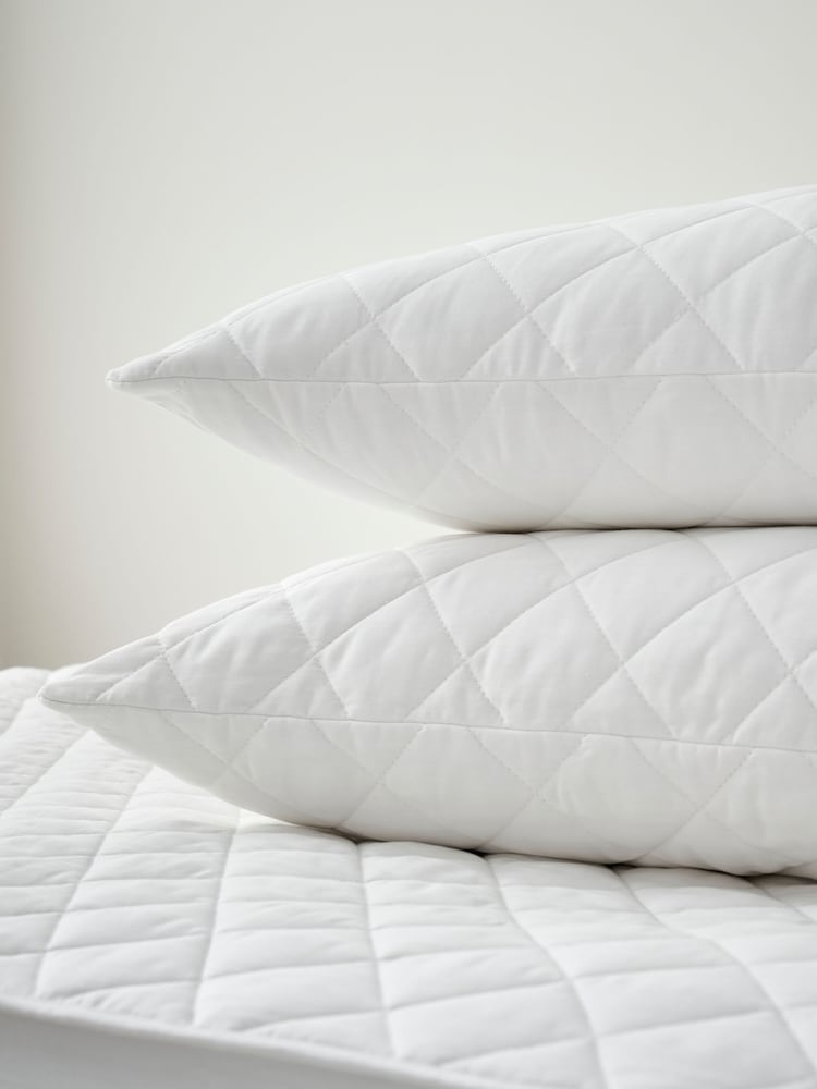 Martex Cotton Quilted Bedding Bundle - Image 6 of 6 Martex Cotton Quilted Bedding Bundle - Image 6 of 6