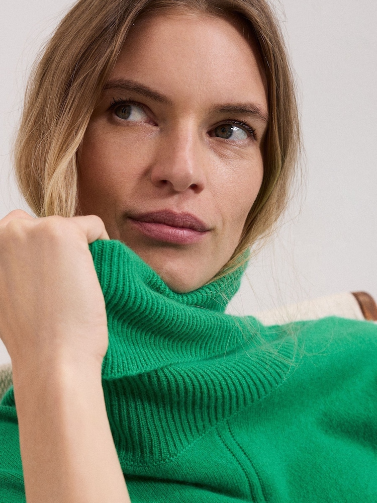 Phase Eight Green Saffron Jumper - Image 2 of 7