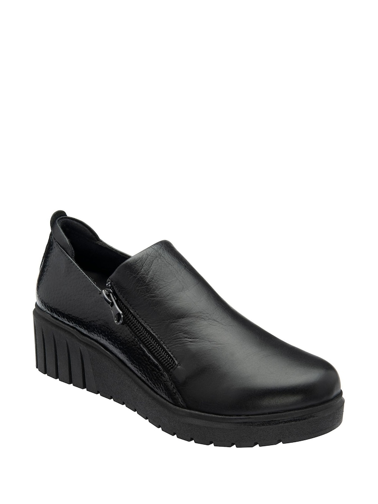 Lotus Leather Wedge Shoes - صورة 1 من 4