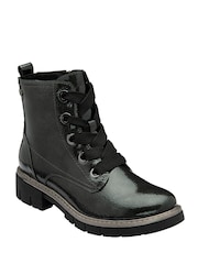Botas de cano curto Lotus Patent - Imagem 1 de 4