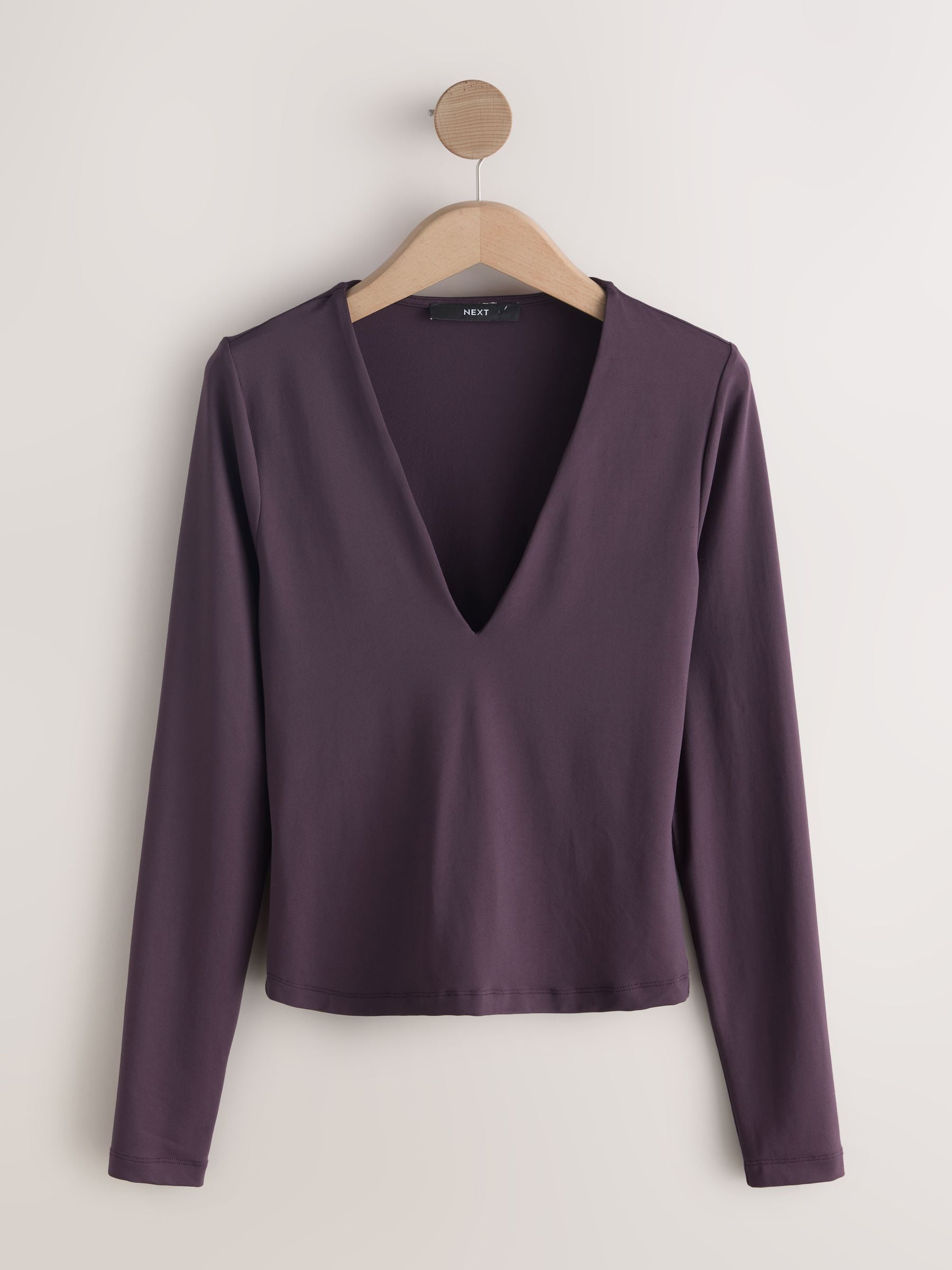 Next：日本 プラムパープル - Vネック長袖ソフトタッチナイロン