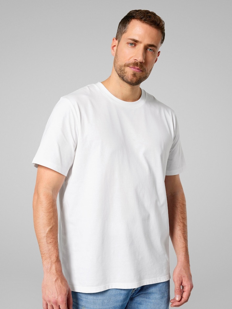 All + Every White Volkswagen Old Bugs Never Die Beetle Back Print Mens T-Shirt - Image 2 of 4 All + Every White Volkswagen Old Bugs Never Die Beetle Back Print Mens T-Shirt - Image 2 of 4
