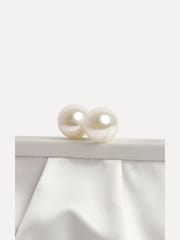 Linzi Rochelle パール装飾付きクラッチバッグ - 画像 6 / 6