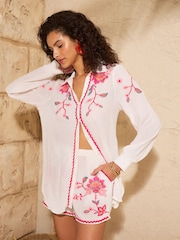 Love & Roses White Woodblock Embroidered Beach Shorts - Image 2 of 4