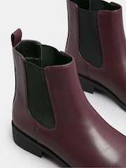 Vermelho - Botas Chelsea Yours Curve de cano curto - Imagem 2 de 5