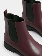 Vermelho - Botas Chelsea Yours Curve de cano curto - Imagem 5 de 5