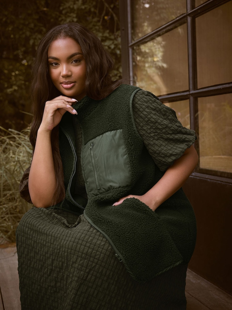 Yours Curve Green Borg Nylon Pocket Gilet - Image 2 of 10