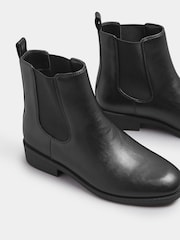 Preto - Botas Chelsea Yours Curve de cano curto - Imagem 6 de 6