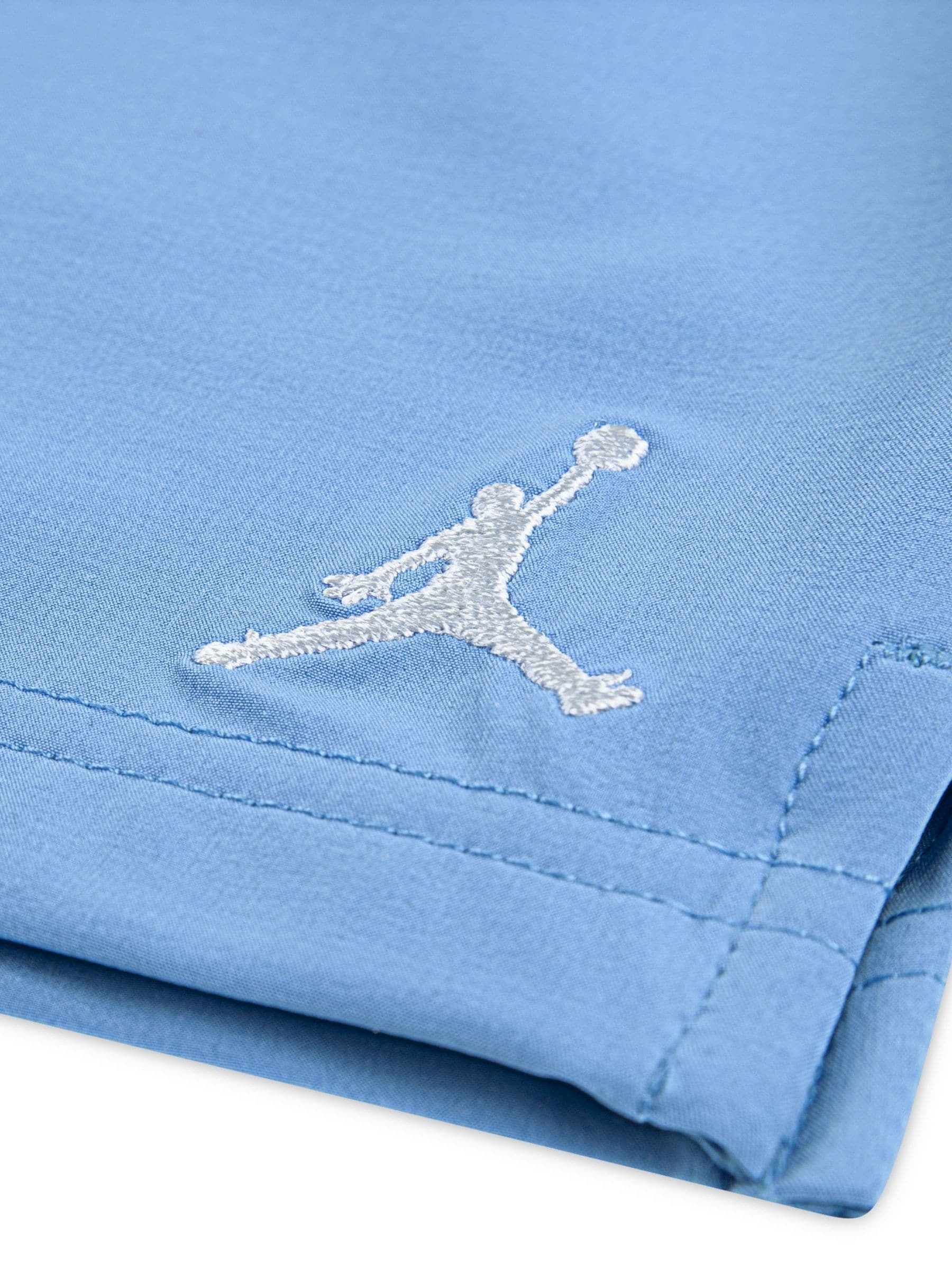 Next：日本 ユニバーシティブルー - Jordan Jumpman ウーブン