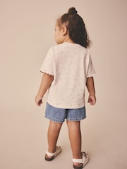 Ecru/alb model floral mic - Tricou cu mânecă scurtă cu tiv Ric Rac (3luni-7ani) - Imaginea 3 din 7