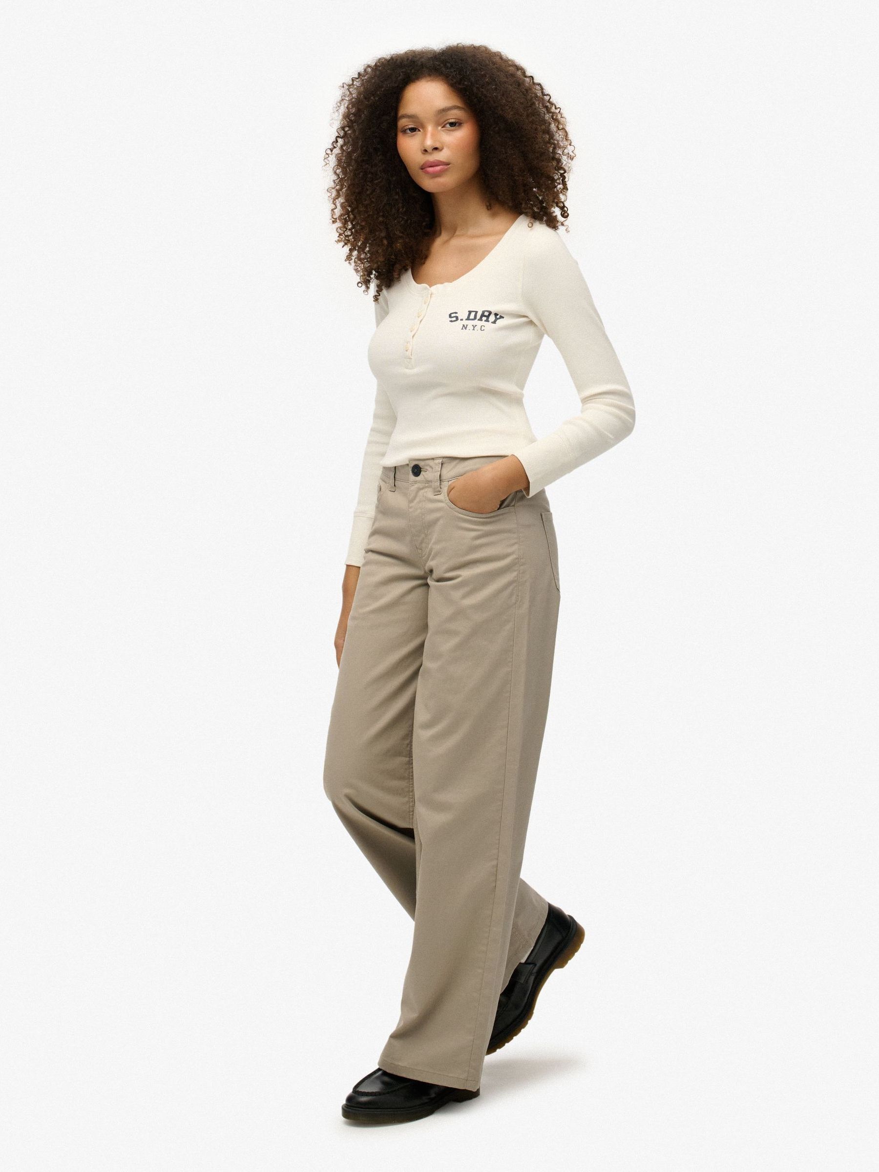 新品タグ付き　soyy. loose chino Buy Superdry Natural Mid Rise Baggy Chinos from Next USA