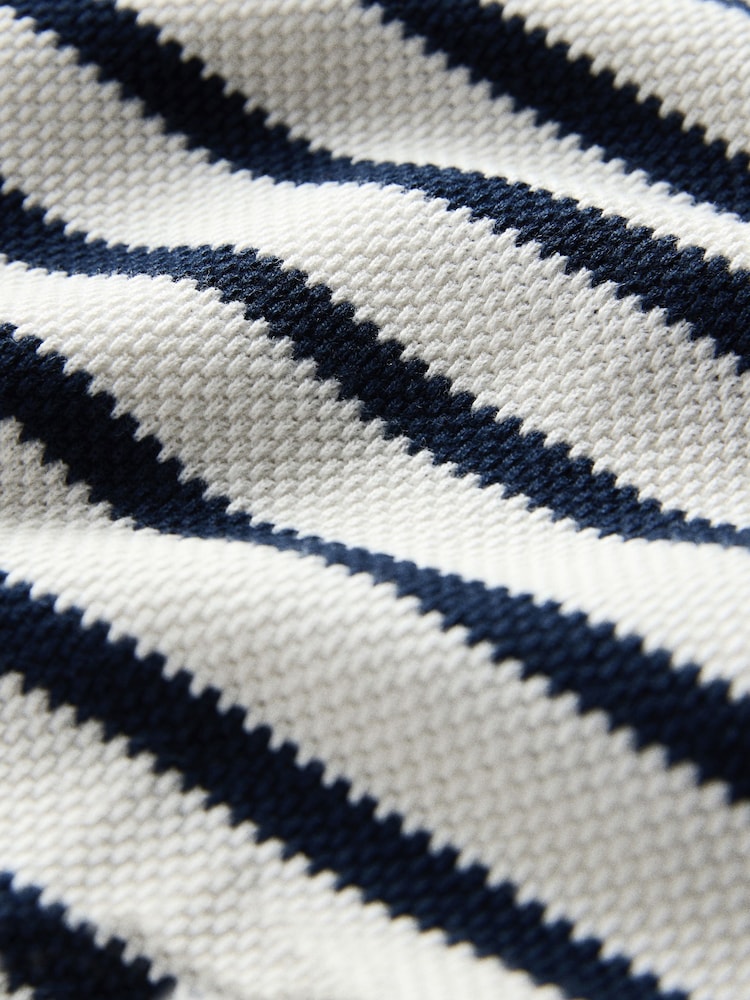 The Set Textured Jersey Dress Cropped Short Sleeve T-Shirt and Shorts Set - 图片6 / 6