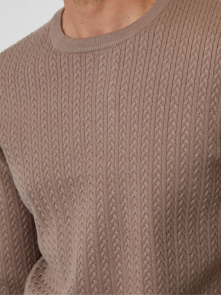 Threadbare Brown Cable Knit Rib Crew Neck Jumper - Image 4 of 4 Threadbare Brown Cable Knit Rib Crew Neck Jumper - Image 4 of 4