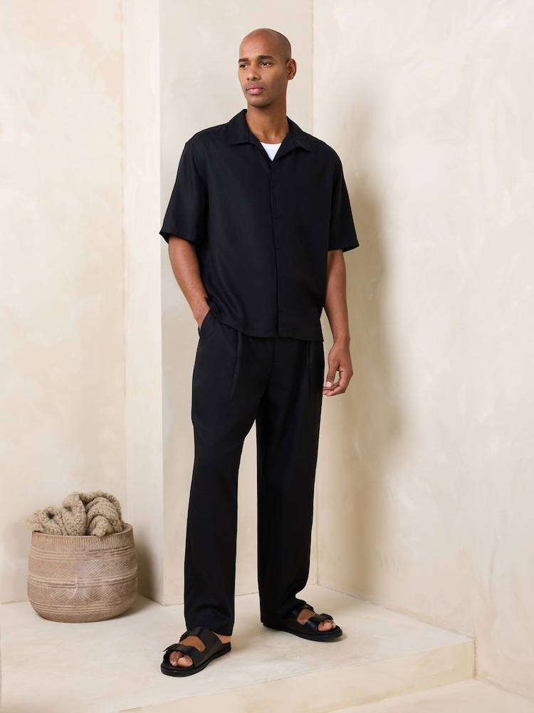 Black N.Premium Lyocell-Linen Blend Relaxed fit Smart Trousers with Elasticated Waistband - Image 2 of 6