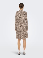 JDY Grey Leopard Print Tiered Shirt Dress - Image 2 of 6