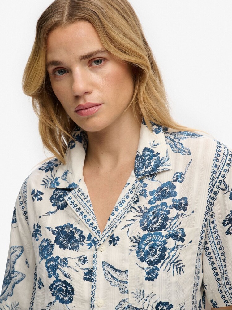 Superdry Ecru/Blue Beach Printed Short Sleeves Shirt - Image 5 of 5