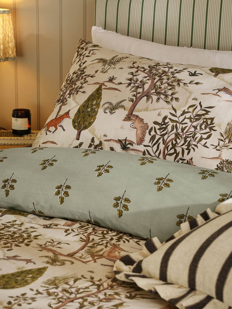 Wylder Willow Green Fable Printed Reversible Duvet Cover Set - Image 3 of 3 Wylder Willow Green Fable Printed Reversible Duvet Cover Set - Image 3 of 3