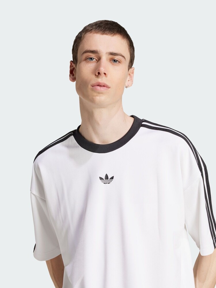 adidas Originals White Adicolor Jacquard Jersey - Image 5 of 5 adidas Originals White Adicolor Jacquard Jersey - Image 5 of 5