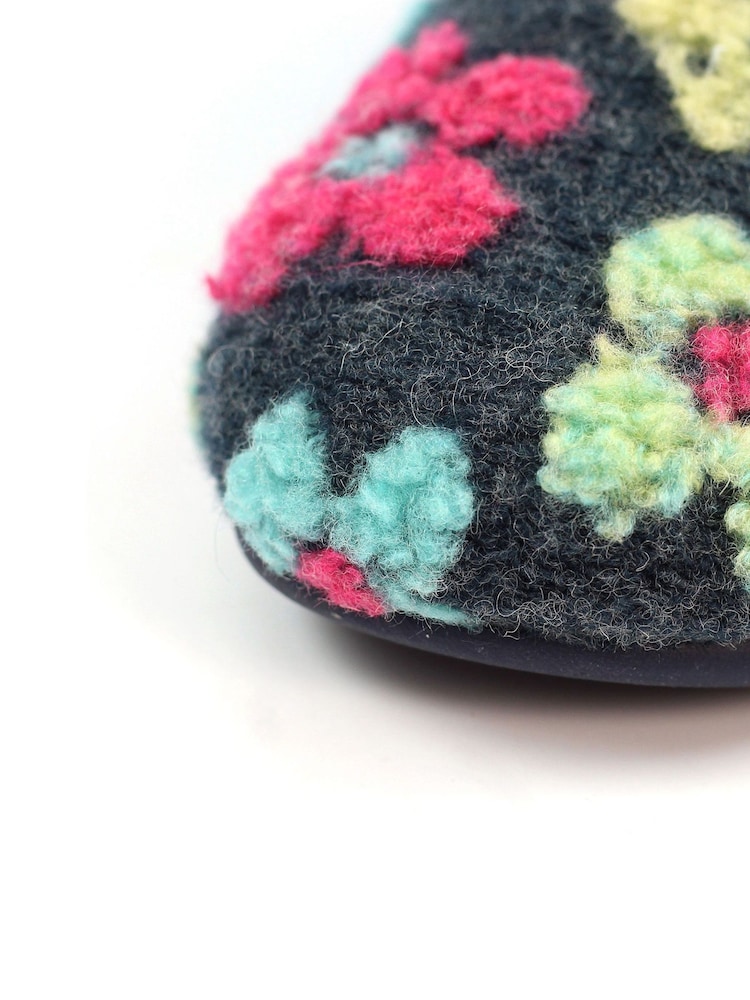 Lunar Blue Lychee Floral Full Slippers - Image 10 of 10