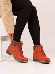 Lunar Orange Millie Waterproof Boots - صورة 1 من 6