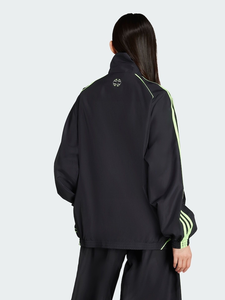 adidas Originals Black Teamgeist Adicolor Oversized Woven Track Jacket - Image 2 of 5 adidas Originals Black Teamgeist Adicolor Oversized Woven Track Jacket - Image 2 of 5