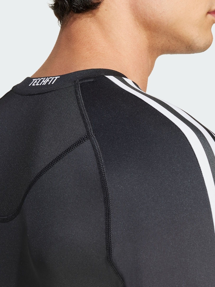 adidas Black Techfit Compression Training 3-Stripes Long Sleeve Top - Image 4 of 4 adidas Black Techfit Compression Training 3-Stripes Long Sleeve Top - Image 4 of 4