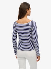 Superdry Collared Oversized Faux Leather Bomber Jacket - תמונה 2 מתוך 5