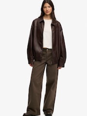 Braun - Superdry Oversized-Bomberjacke aus Kunstleder mit Kragen - Bild 7 von 8