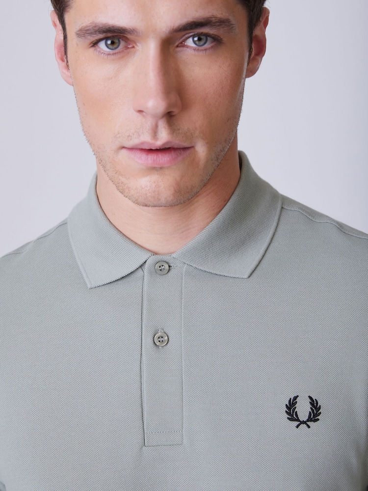رمادي فاتح - قميص بولو من Fred Perry - Image 4 of 4