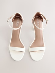 Άσπρο - Forever Comfort® Πέδιλα με τετράγωνο τακούνι - Εικόνα 2 από 4