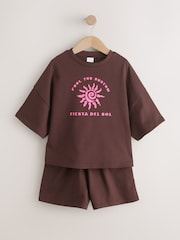 Braun/Rosa Rio - Set aus schwerem T-Shirt und Shorts (3–16Jahre) - Bild 4 von 9