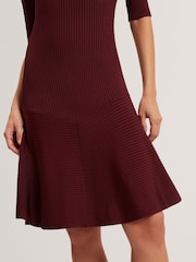 Ted Baker Mahraa - Short Sleeve Knitted Mini Dress - Imagen 2 de 5
