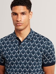 Ted Baker Melvvin Short Sleeve Geo Jacquard Knit Polo Shirt - Imagen 3 de 5