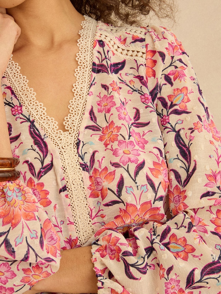 Love & Roses Ivory Floral Print V-Neck Lace Long Sleeve Dobby Blouse - Image 2 of 4