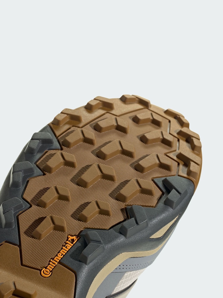 adidas Terrex Cream Skychaser GORE-TEX Hiking Shoes - Image 4 of 4 adidas Terrex Cream Skychaser GORE-TEX Hiking Shoes - Image 4 of 4