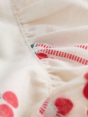 Cereja Vermelha/Creme - Vestido com mangas de babados em renda ric rac (3meses a8ano) - Imagem 8 de 8