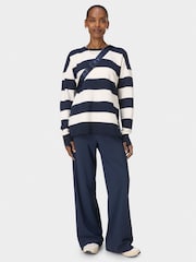 Sweaty Betty White After Class Longline Sweatshirt - Image 4 of 7