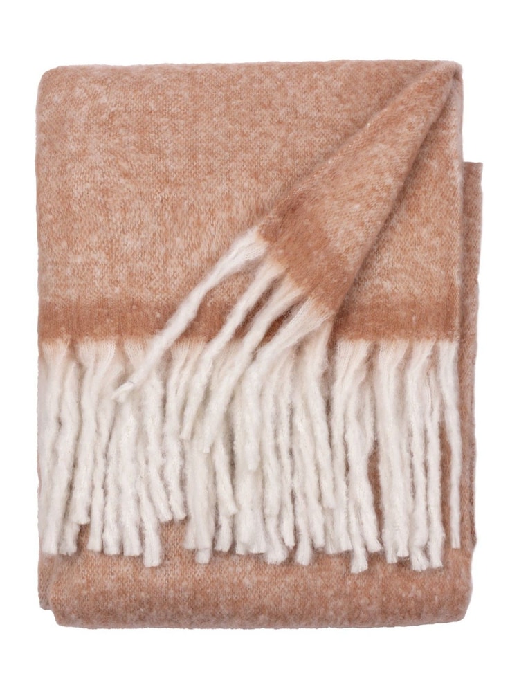 Furn Rust Cosy Woven Tasselled Throw - Image 2 of 4 Furn Rust Cosy Woven Tasselled Throw - Image 2 of 4