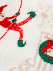 Duvet Day Elfie Printed Fleece Throw - صورة 3 من 3
