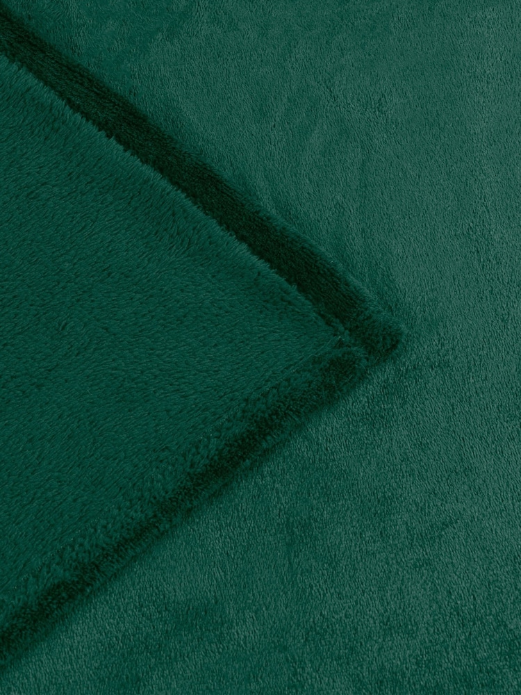 Furn Emerald Harrow Fleece Throw - Image 2 of 3 Furn Emerald Harrow Fleece Throw - Image 2 of 3