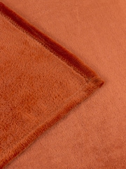 Furn Rust Harrow Fleece Throw - Image 2 of 3