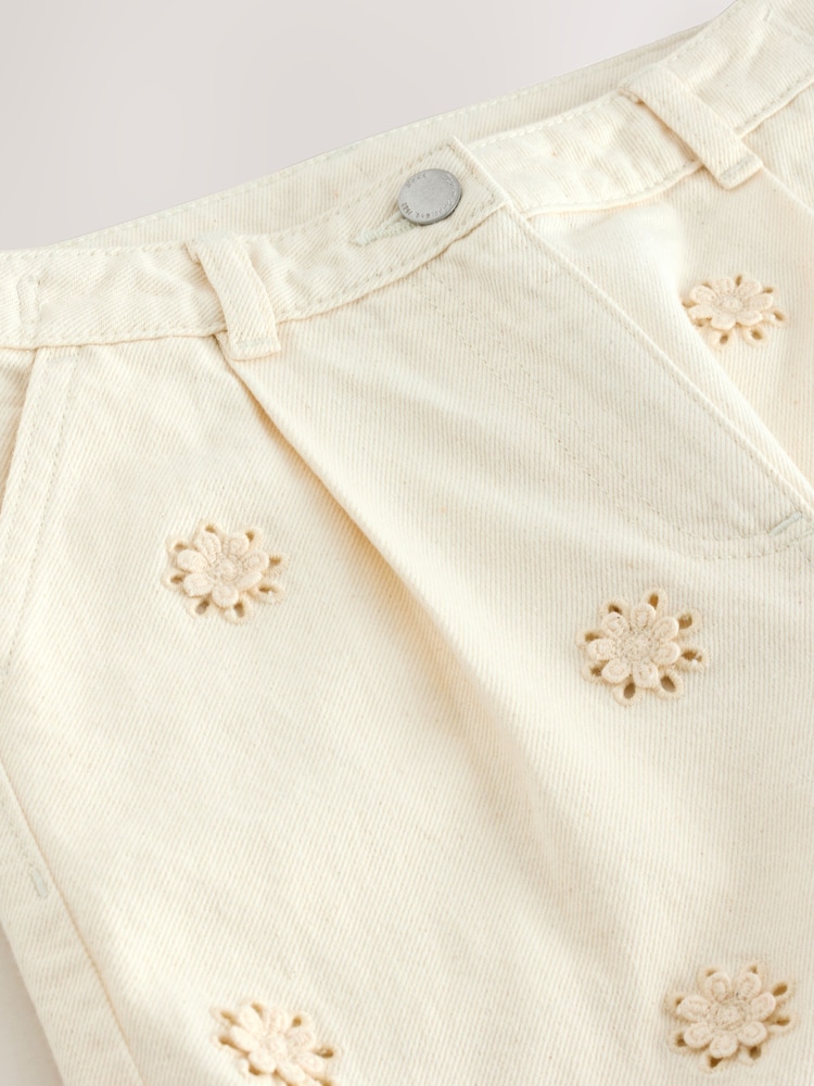 White Emrboidered Hem - Pullon Denim Shorts (3-16yrs) - Imaginea 4 din 4