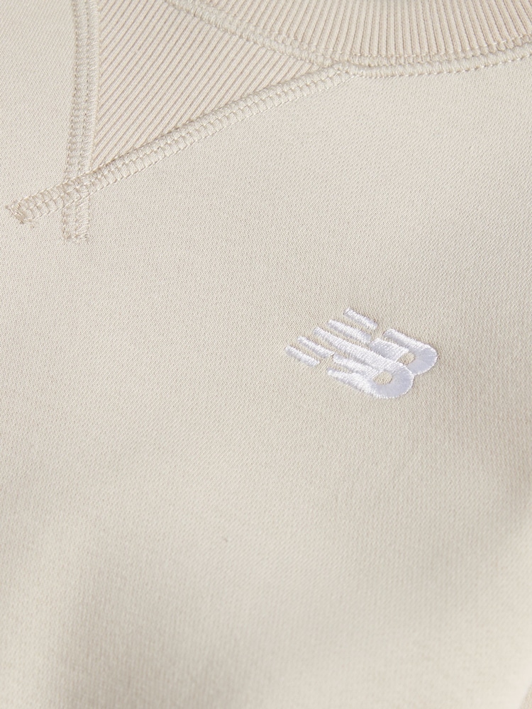 New Balance Brown Small Logo Sweatshirt - Image 8 of 8