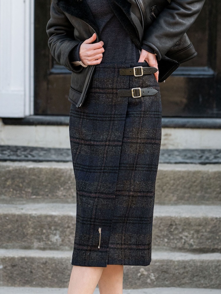 Celtic & Co Blue Midi Celt Kilt Skirt - Imagem 1 de 2