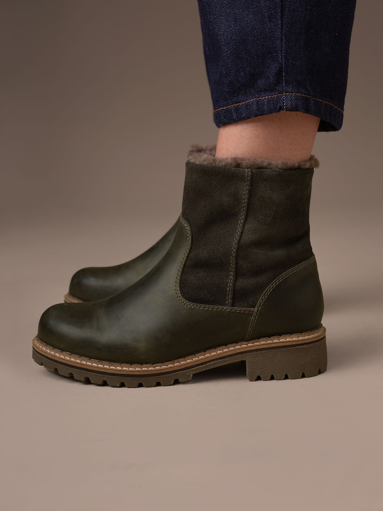Celtic & Co. Green Waterproof Sheep Lined Ankle Boots - Image 2 of 8