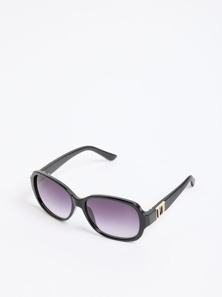 أسود - نظارة شمسية بتصميم ملفوف من Lipsy - صورة 5 من 5 أسود - نظارة شمسية بتصميم ملفوف من Lipsy - صورة 5 من 5