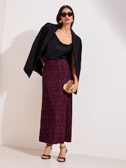 Friends Like These Floral Burnout Midaxi Skirt - صورة 3 من 5