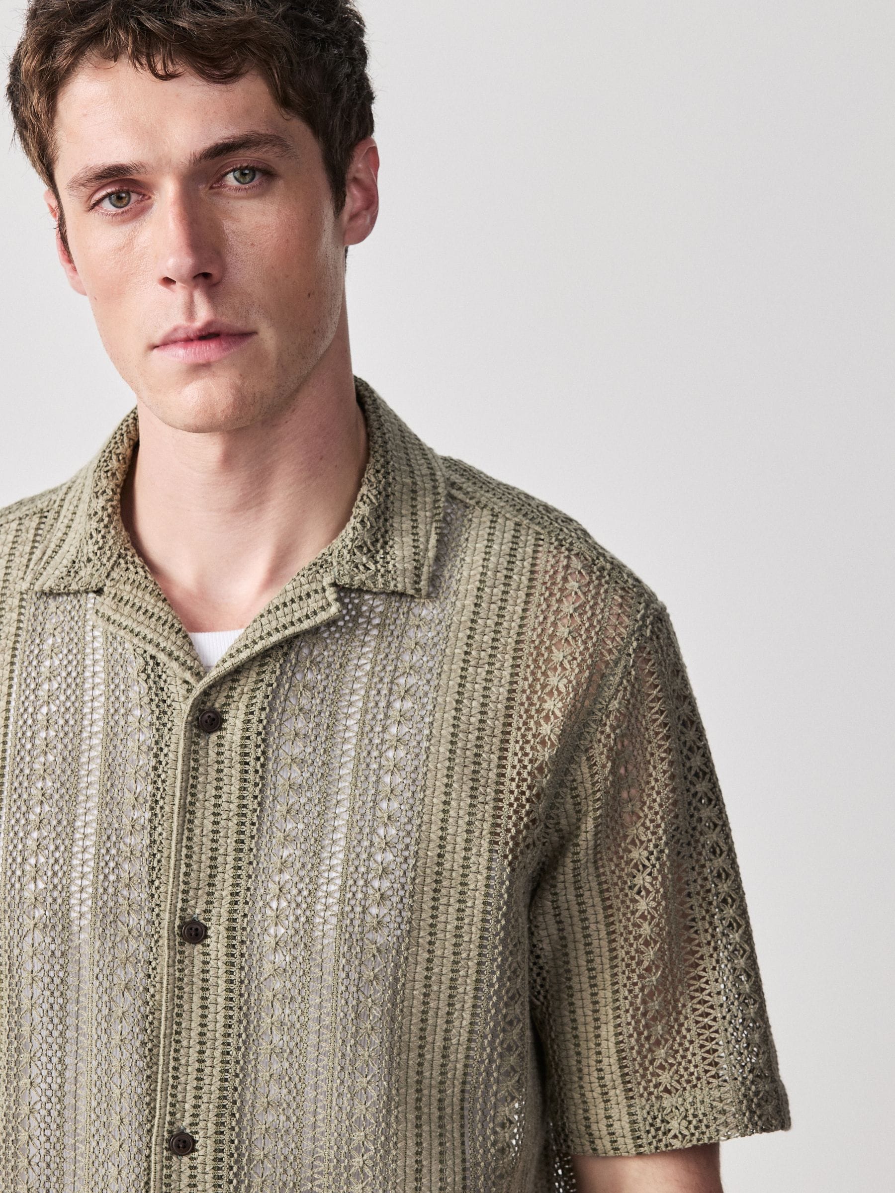 Comprar Verde cáqui - Camisa listrada de crochê de manga curta