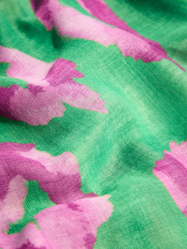 Love & Roses Green Leopard Print Lightweight Scarf - Image 5 of 5